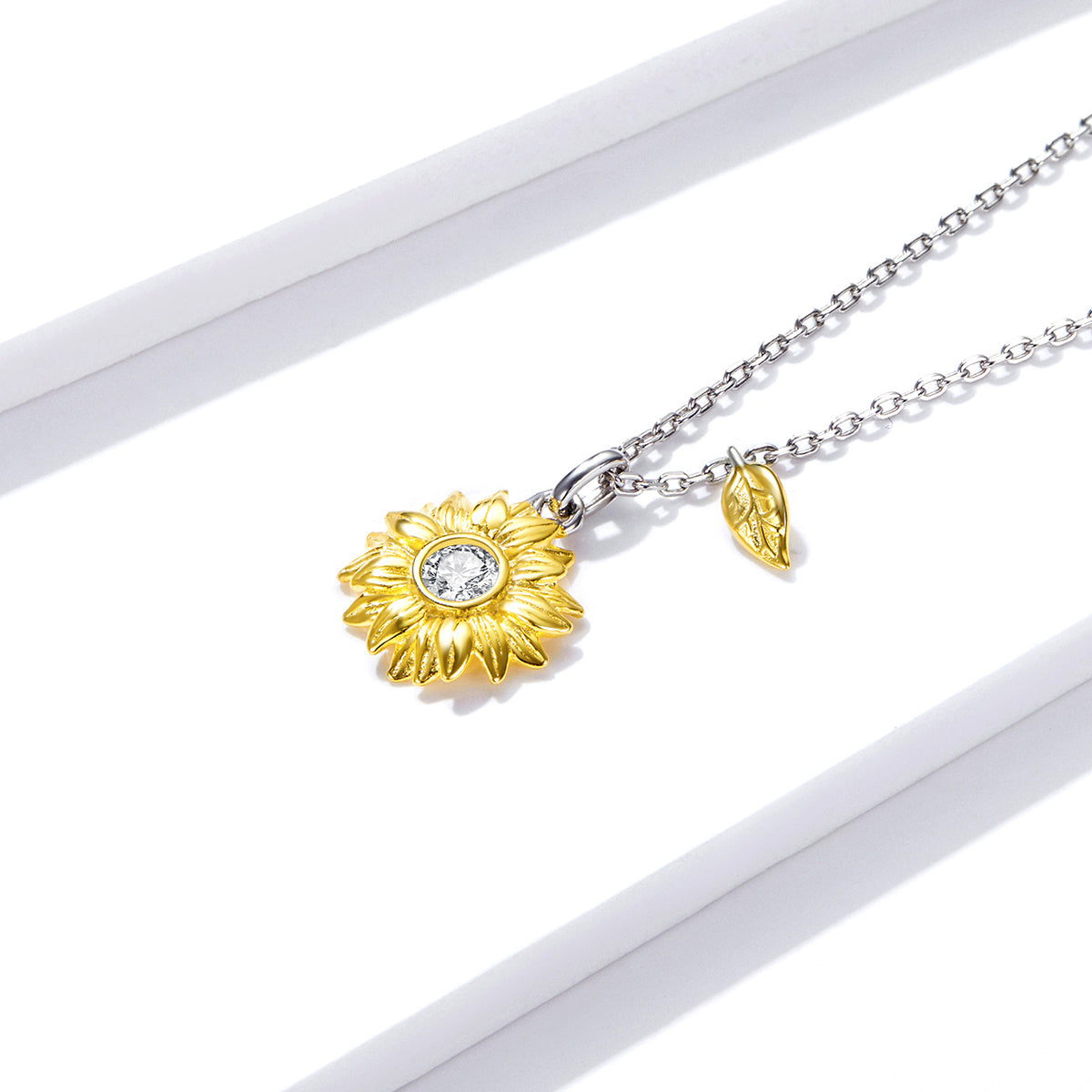 Gold Plated Sunflower Necklace s925 Silver