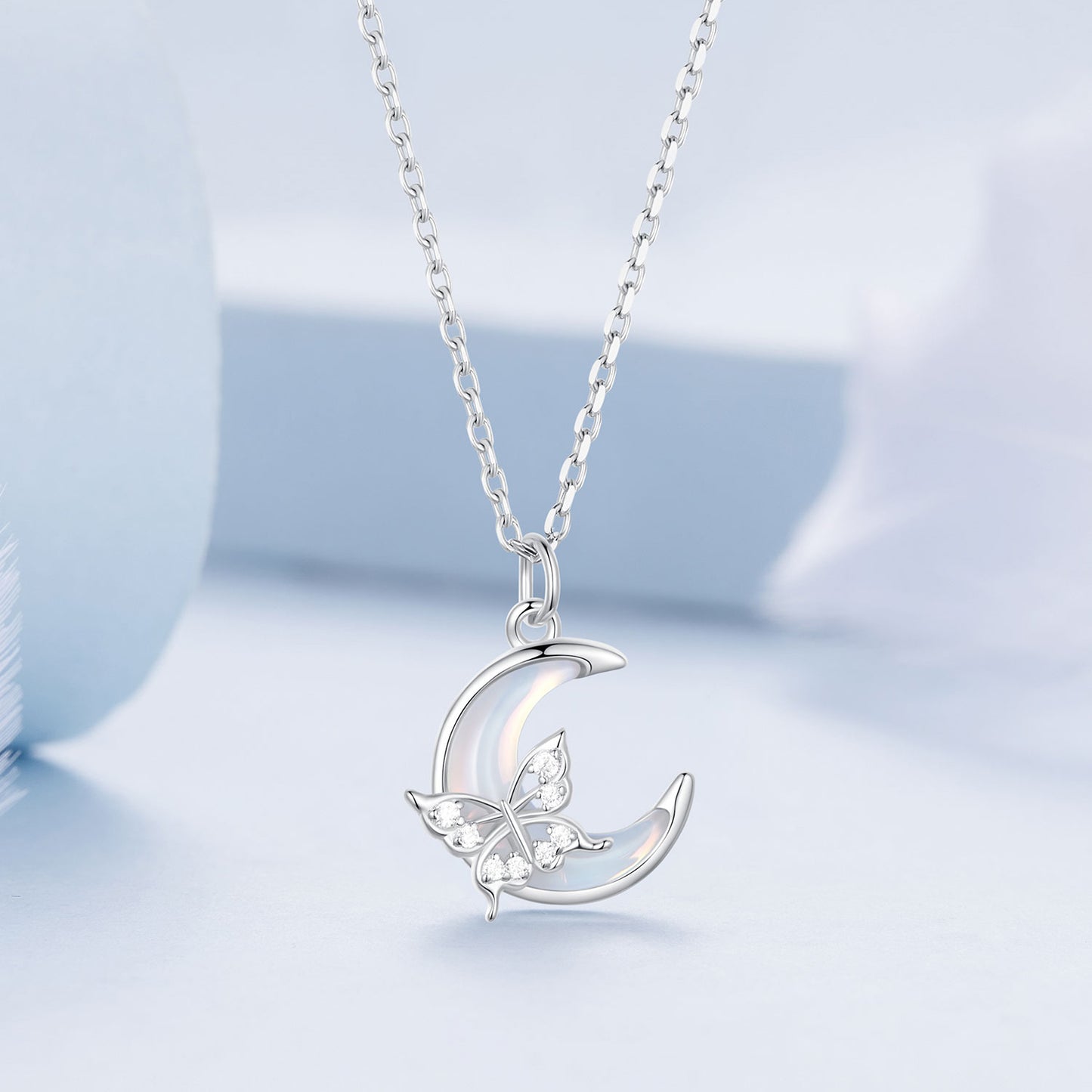 Exquisite Moon Butterfly Necklace s925 Pure Silver Jewelry Versatile Accessories