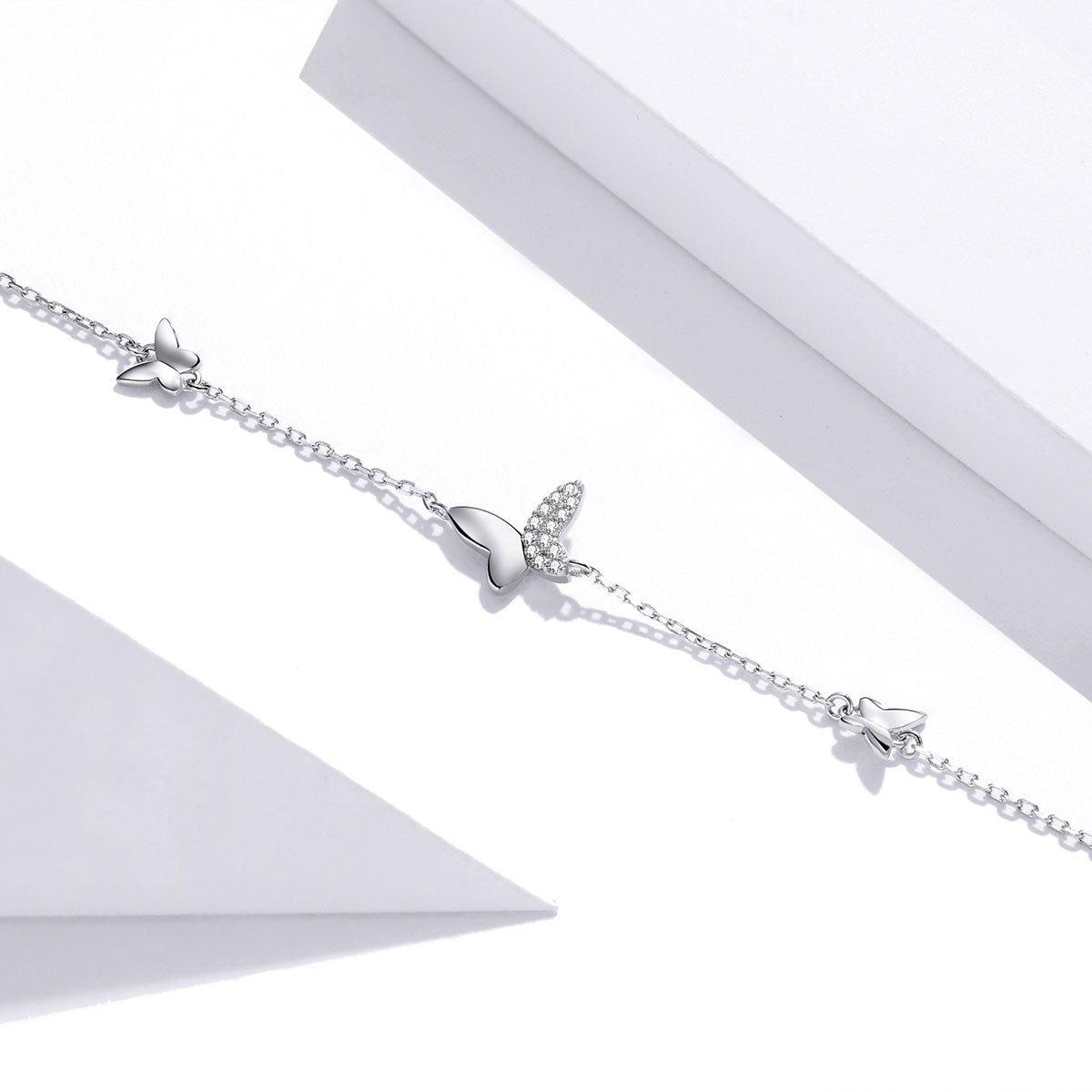 Agile Butterfly Plated Platinum s925 Pure Silver Bracelet