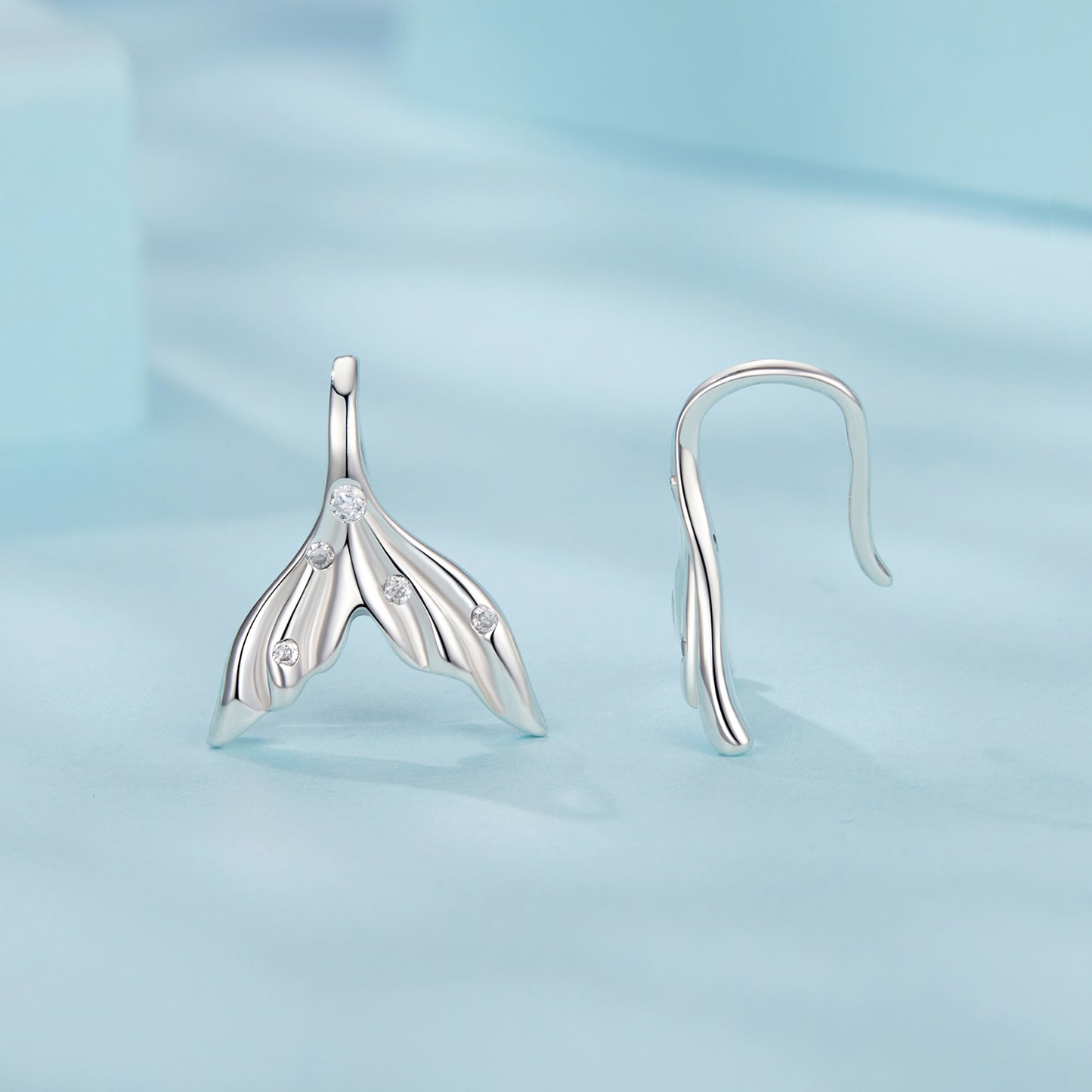 Versatile ocean style fish tail earrings for women, 925 sterling silver oxidation earrings, commuting earrings, ear hooks