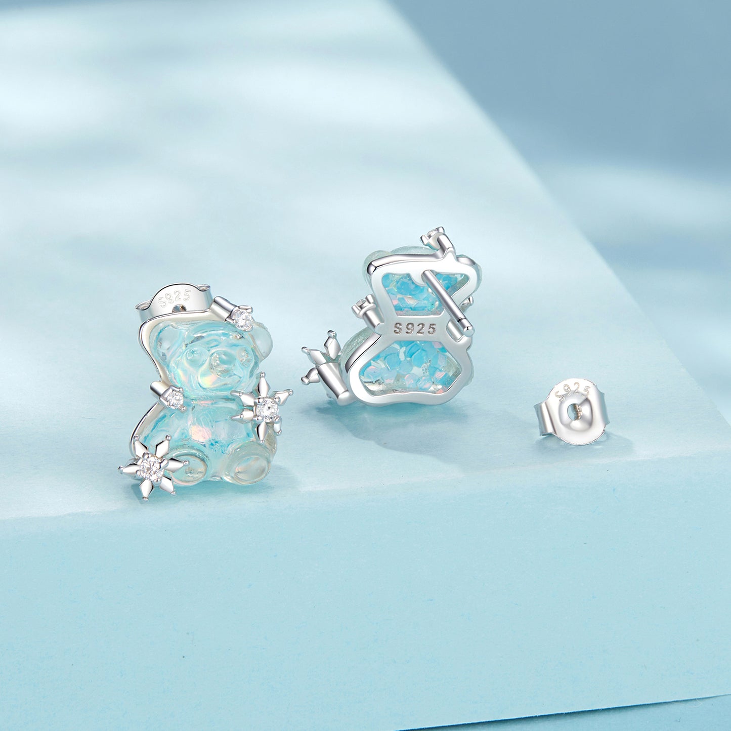 Ice blue cute little bear earrings S925 cute animal dream accessory