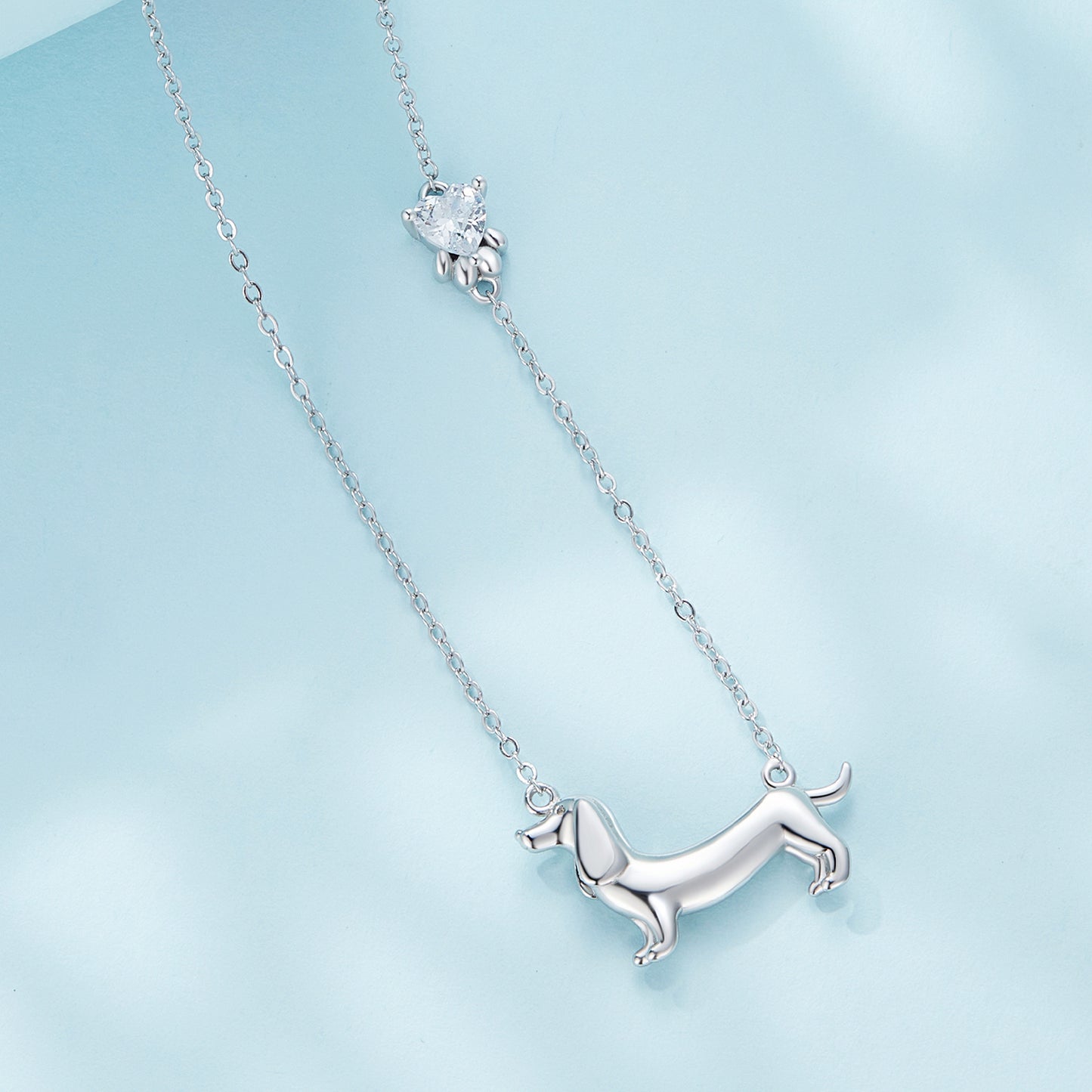 S925 Platinum Plated Sparkling Cute Sausage Dog Necklace Versatile Personalized Female Necklace