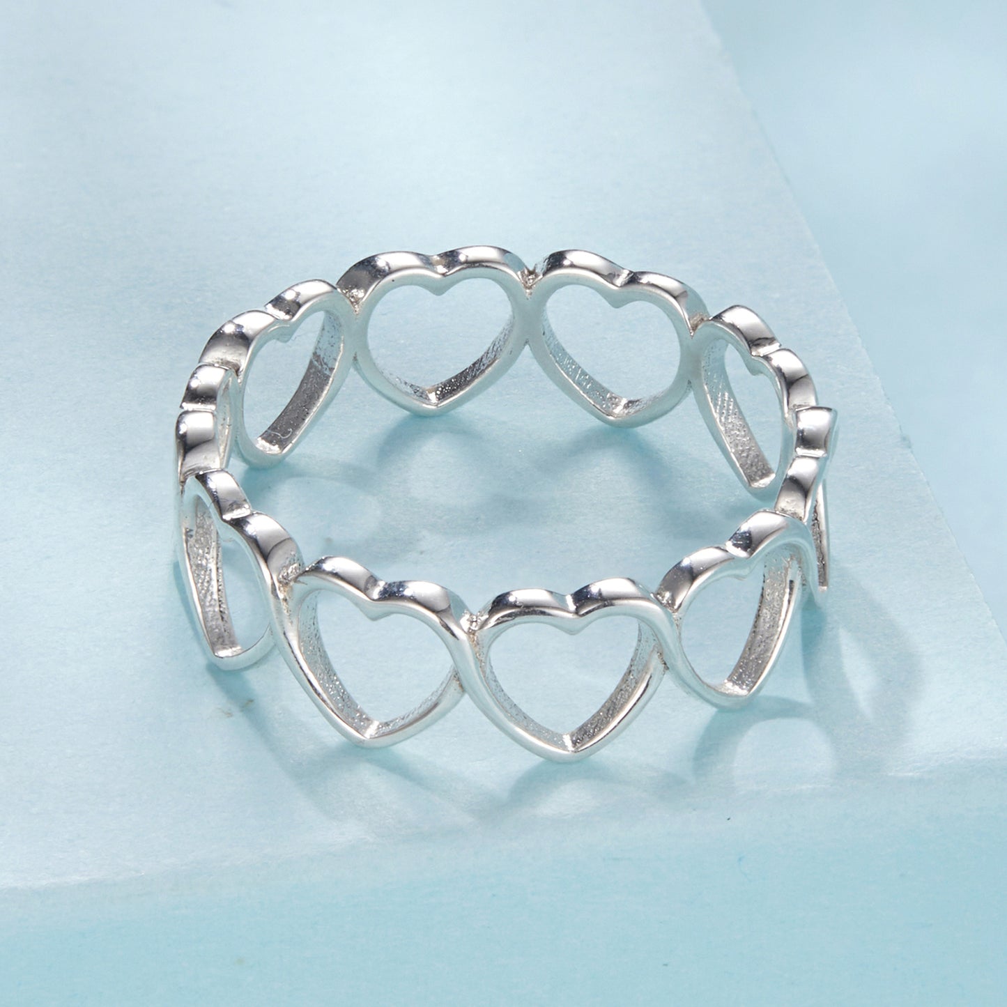 Versatile heart-shaped arrangement hollow ring s925 pure silver oxidized version